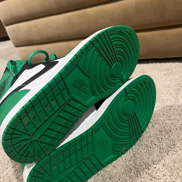 Lucky green Retro Jordan 1 - Picture 6 of 10